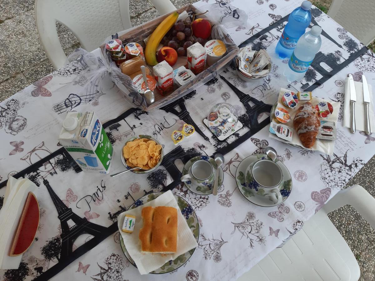 Double Room Φουσέκιο Εξωτερικό φωτογραφία
